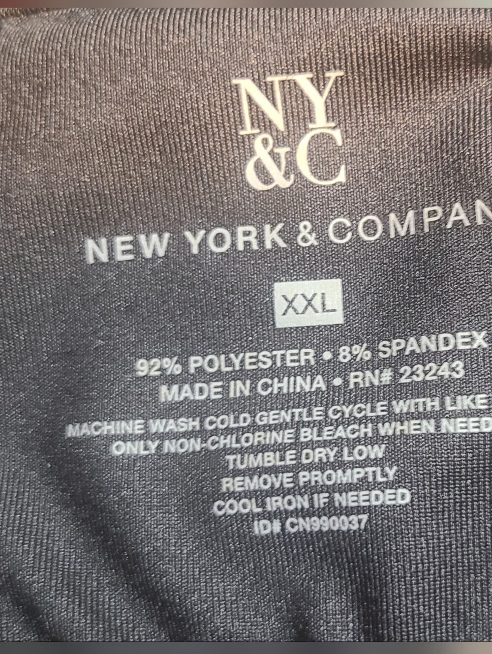 New York & Company Black Adjustable Strap Shelf Bra Cami Tank Top XXL - Picture 6 of 6